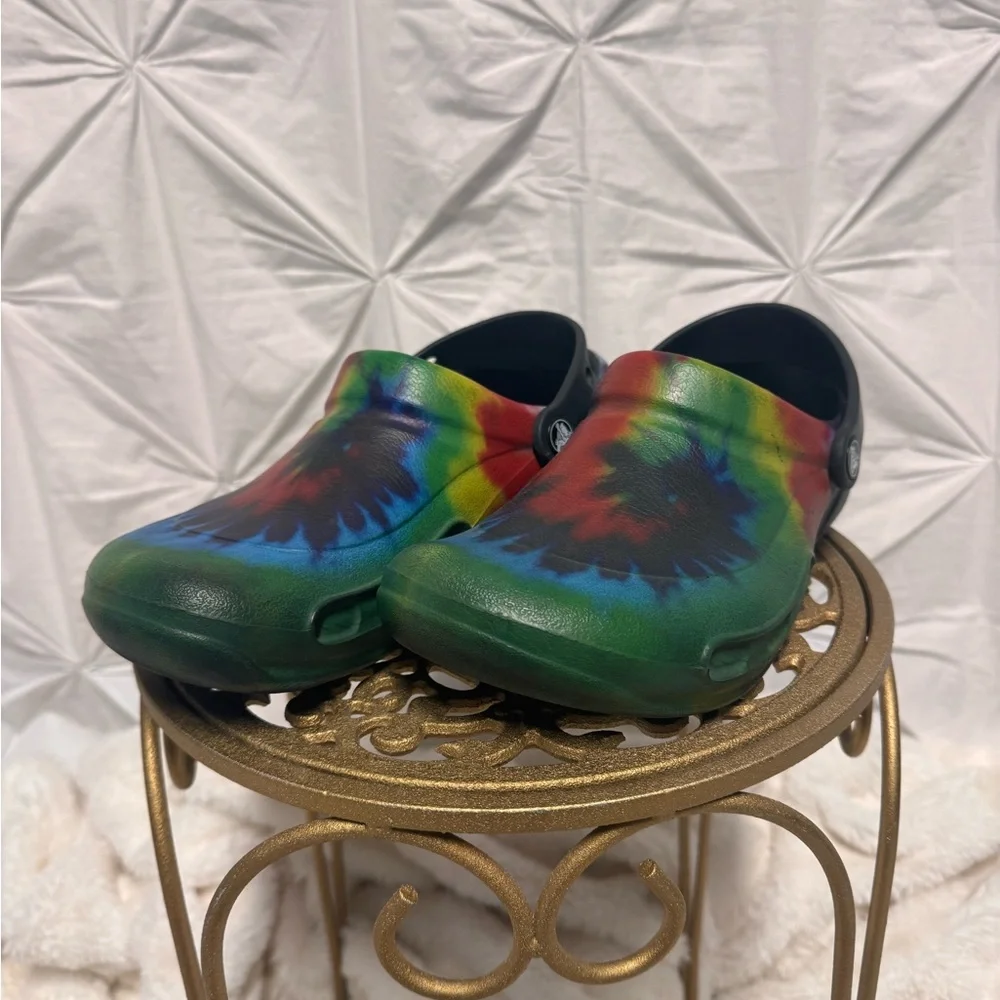 Colorful Crocs Clogs - Picture 2 of 4